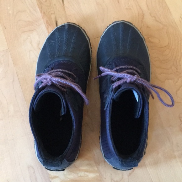 SOREL | Out N About Waterproof Boots - Picture 8 of 12